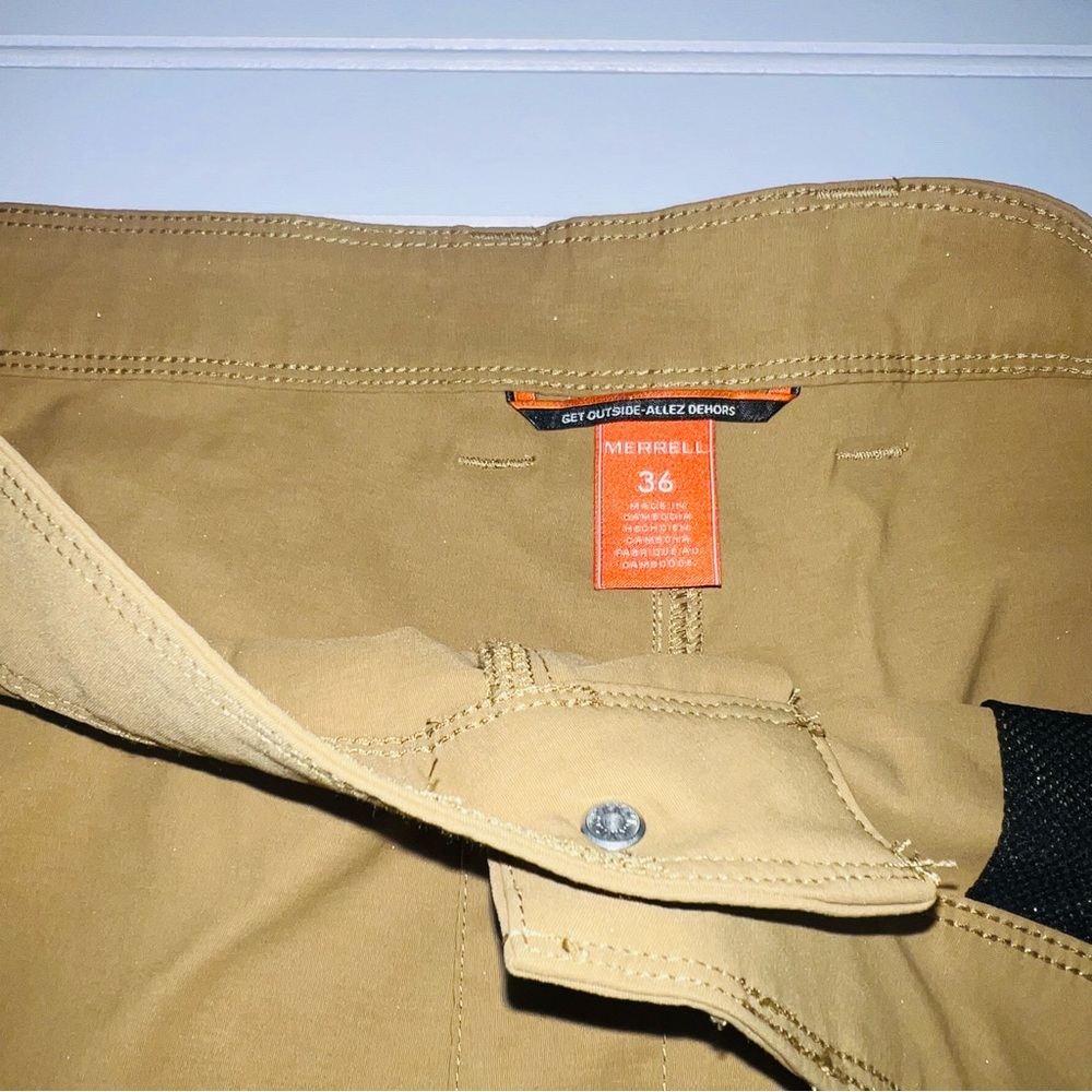 Merrell Men's Trail Hiking Shorts Size 36 Tan Khaki Nylon Stretch Outdoor 10 - Picture 2 of 4